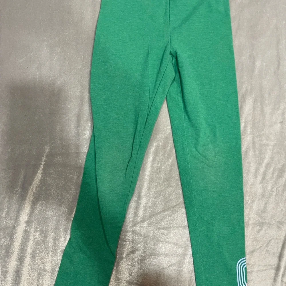 STATE Kids Leggings Set in Green, Floral Red, and Orange - Picture 8 of 9